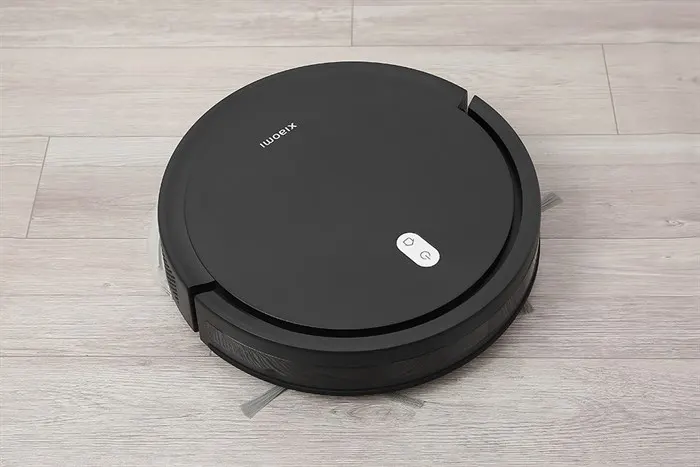 robot-hut-bui-lau-nha-xiaomi-e5-3-700x467